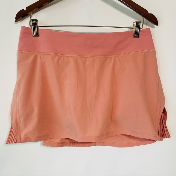 lululemon athletica Dresses & Skirts - Lululemon Athletica Womens Peach Play Off The Pleats Skirt Size 8